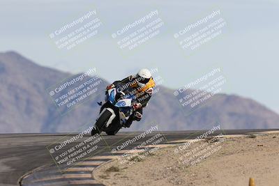 media/Nov-16-2025-Race Pace (Sun) [[8c5fa54630]]/Non Verified Riders (1st 20 Minutes)/6-Turn 12 (2pm)/